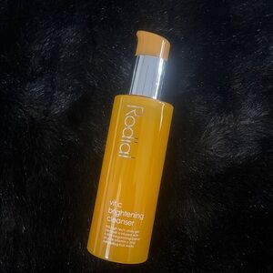 Vit C Brightening Cleanser NIB 4.6 oz